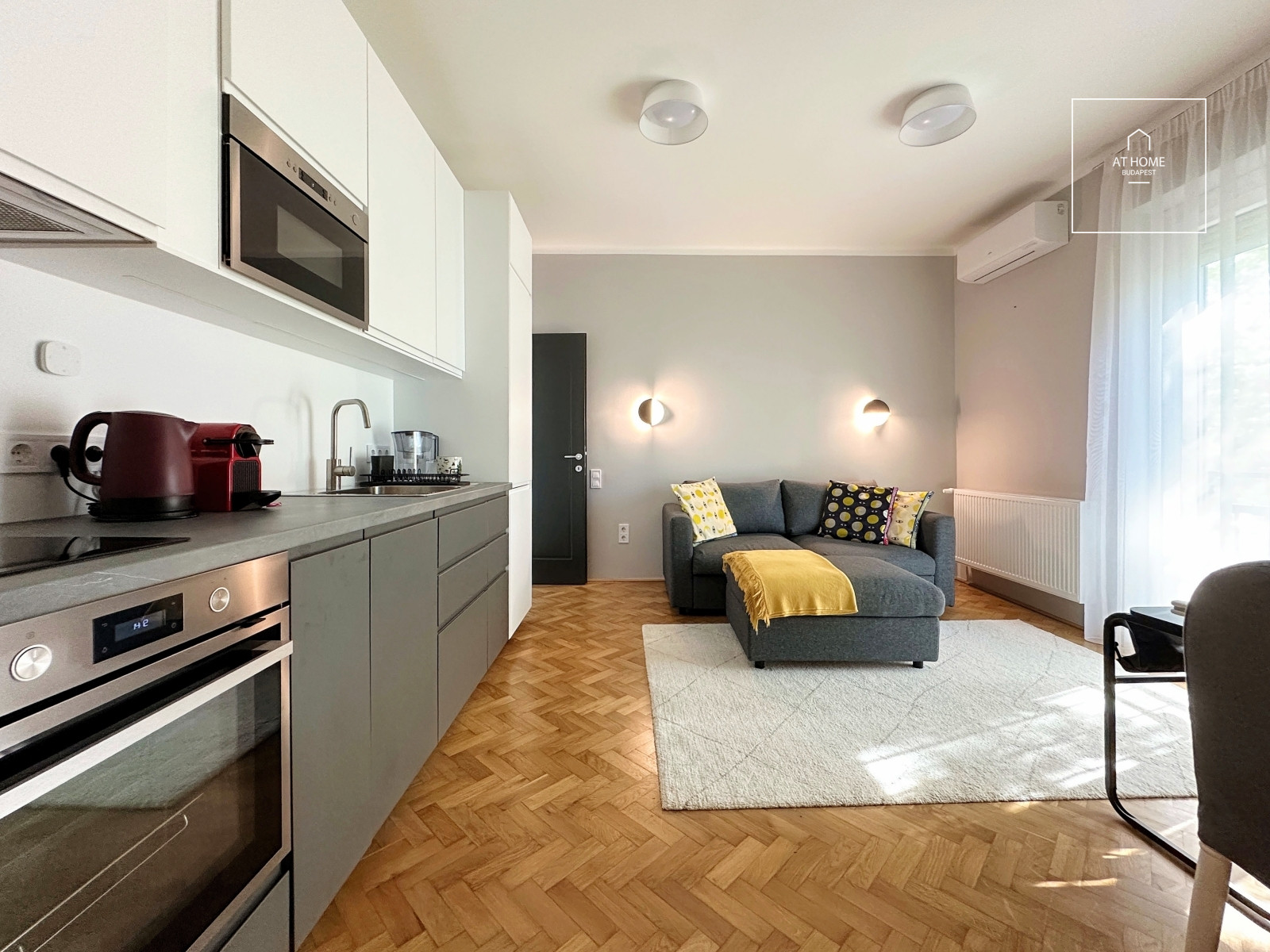 Fully renovated 43 sqm apartment in a leafy area of District II