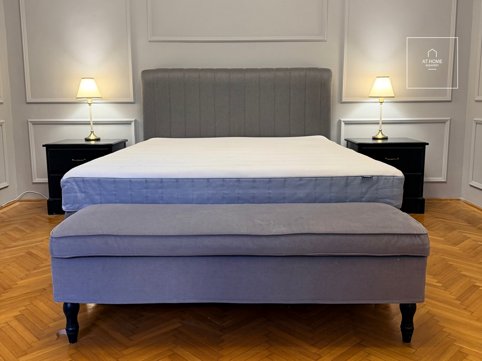 Two-bedroom, 64 sqm apartment in District VI, near Liszt Ferenc Square