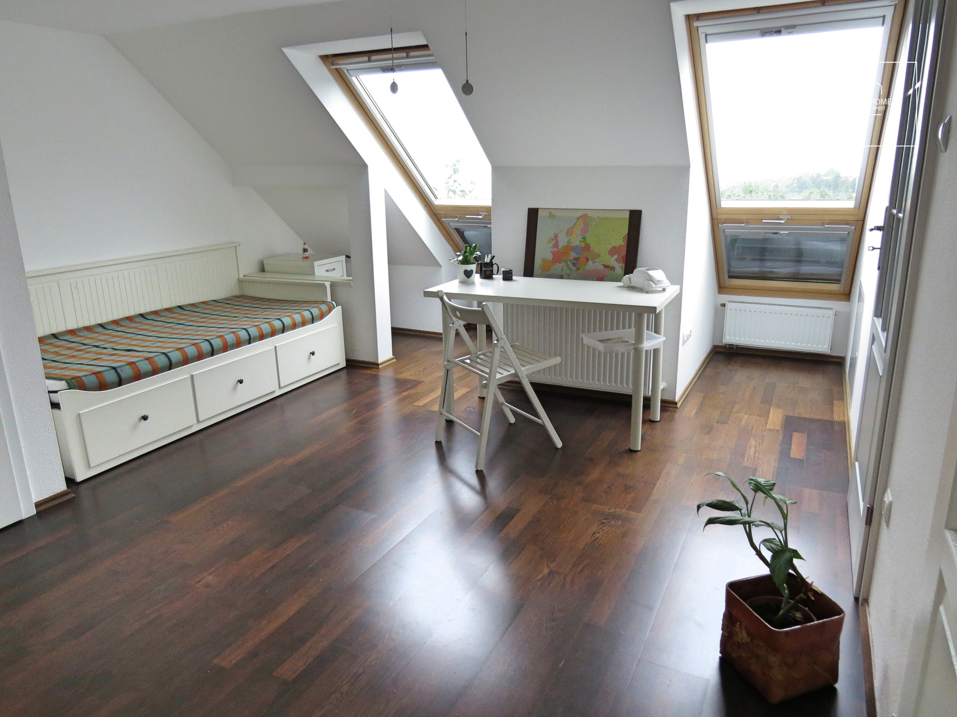 Elegant semi-detached house for rent Budapest XII. district, Mártonhegy