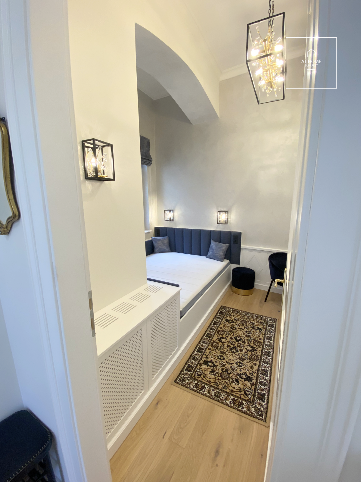 Renovated 47 sqm exclusive one-bedroom apartment in the Buda Castle District