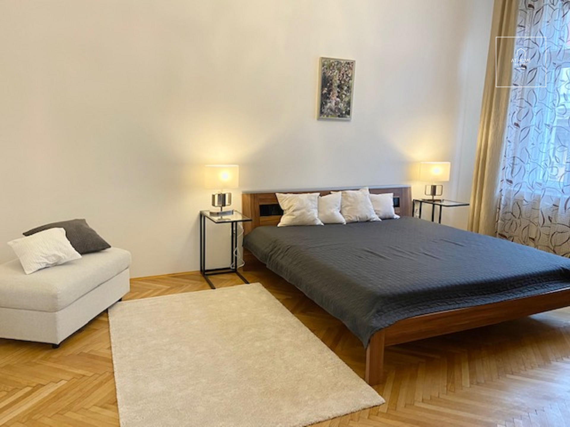 Két hálószobás lakás kiadó Budapest V. kerület Belváros