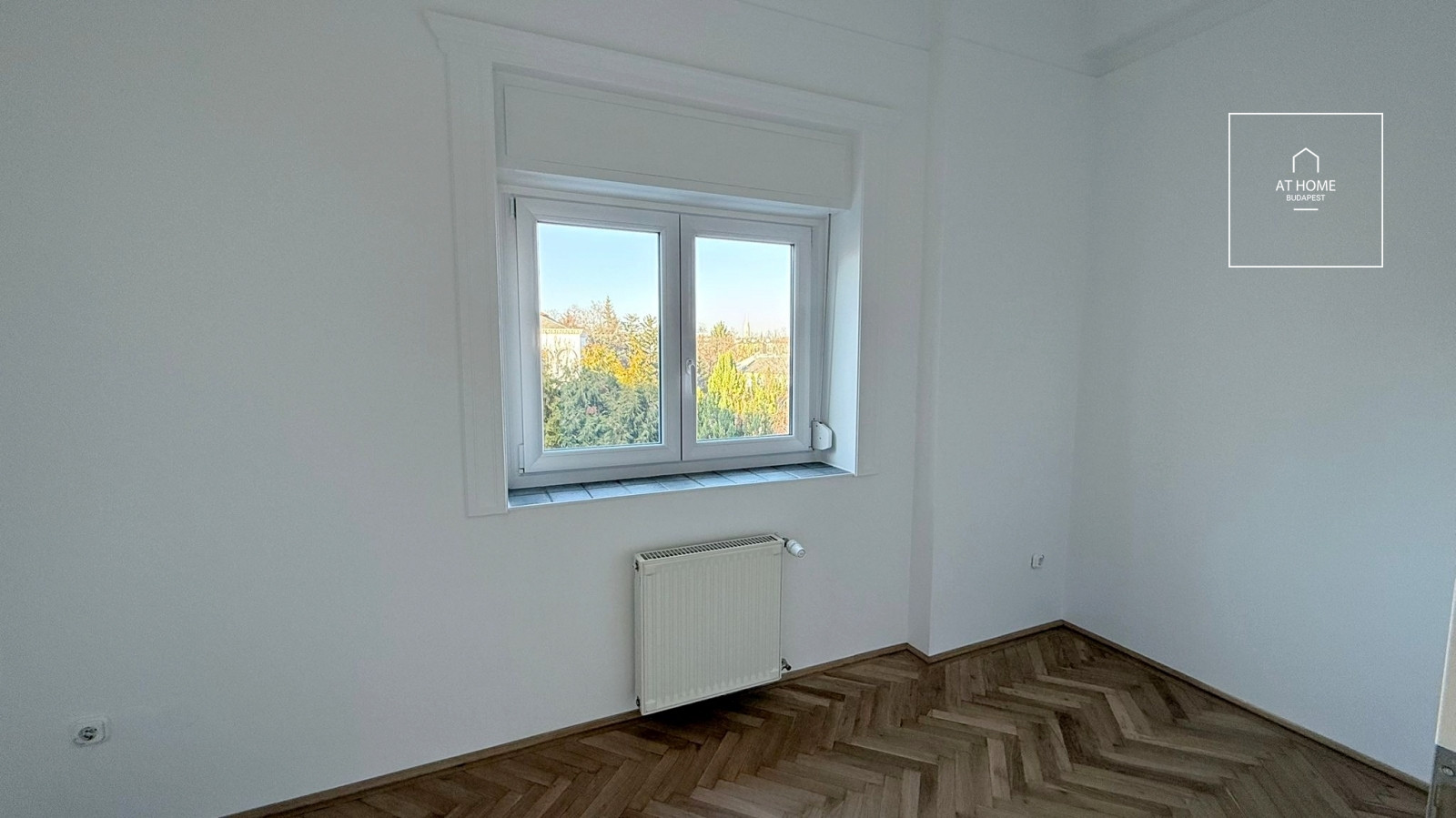 Renovated 115 sqm three-bedroom apartment in District I, Naphegy