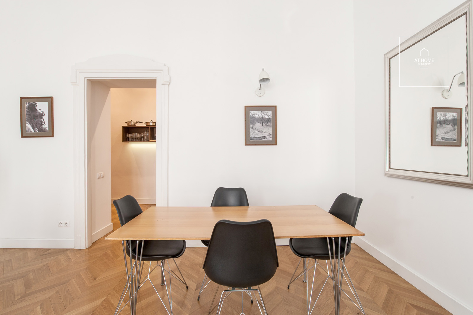 Elegant apartment for rent in Budapest V. district, Downtown