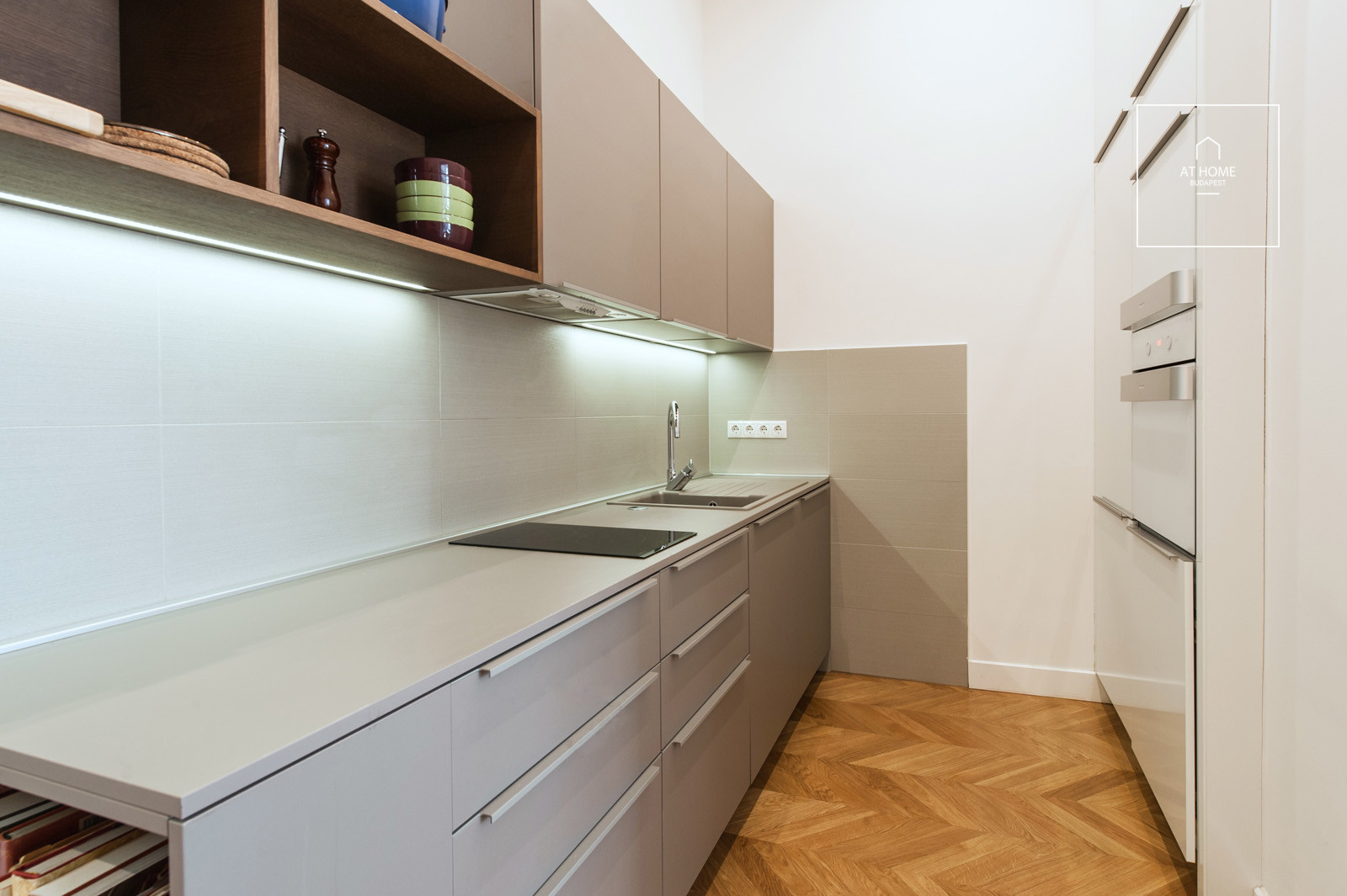 Elegant apartment for rent in Budapest V. district, Downtown