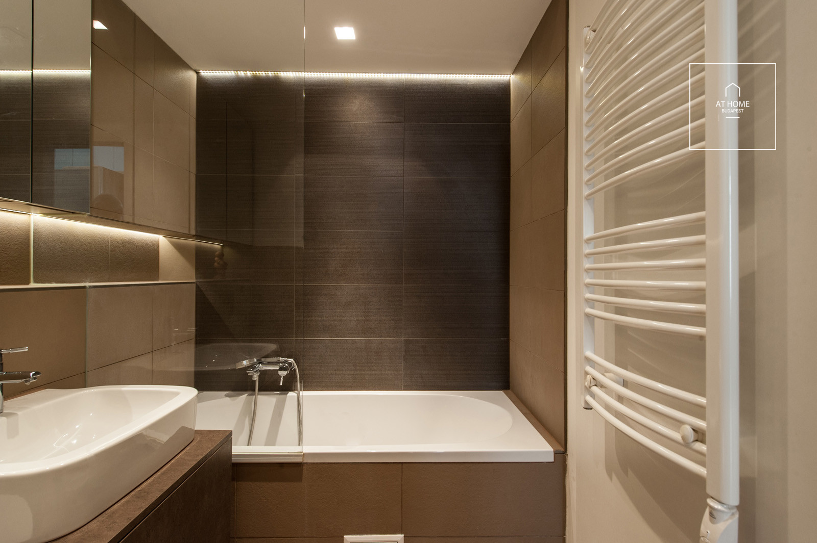 Elegant apartment for rent in Budapest V. district, Downtown