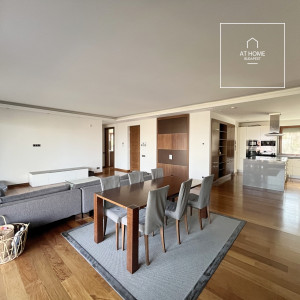 Four-bedroom ground-floor apartment with a 30 sqm panoramic terrace in Budapest’s 12th district