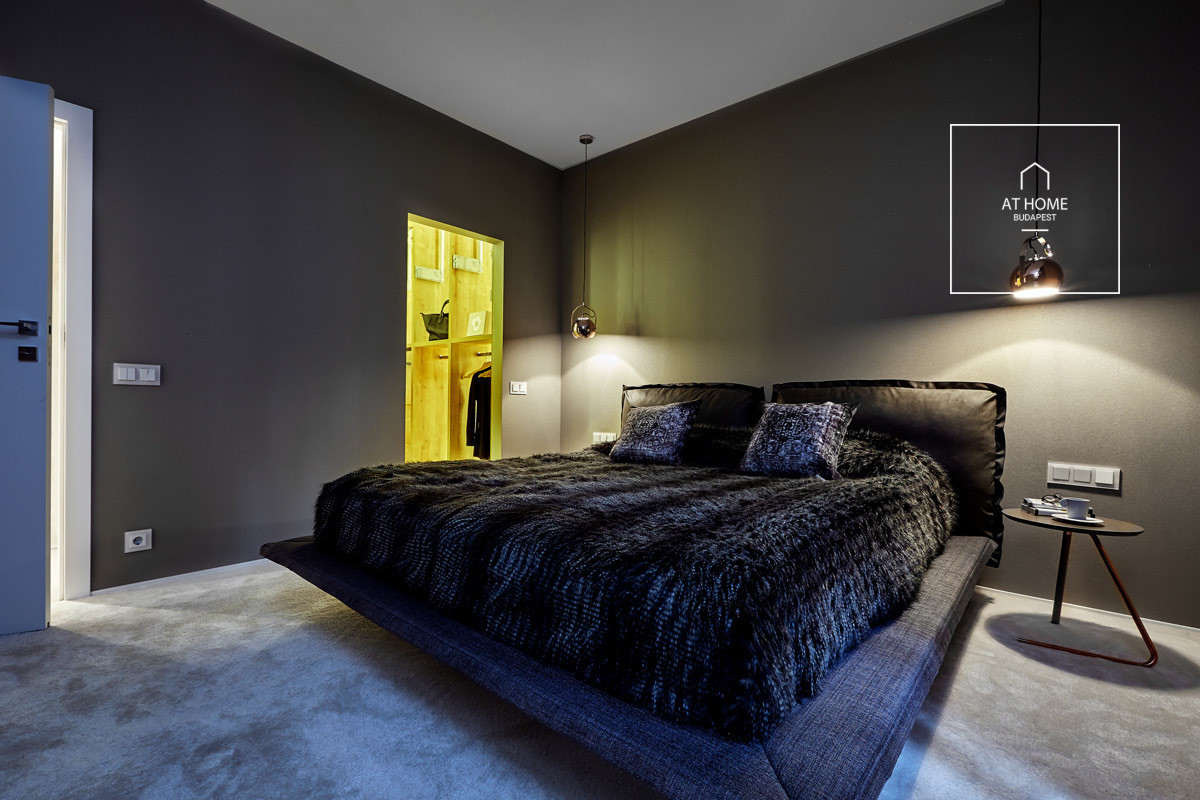 Panoramic 114 sqm penthouse apartment with terrace on Gellért Hill