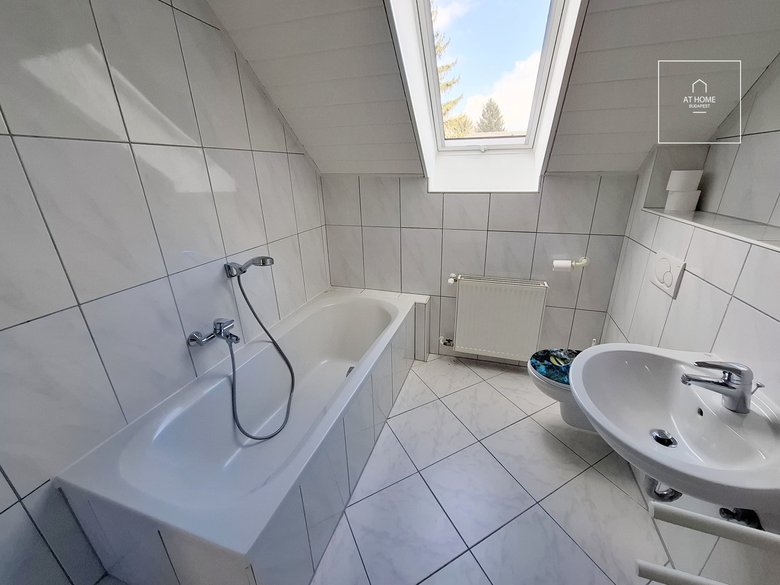 Spacious Family Home for Sale in a Quiet Area of Budapest’s 2/A District