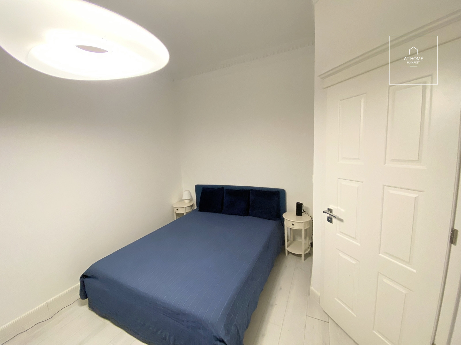 Elegant apartment with panoramic views of the Danube Budapest V. district, Lipótváros