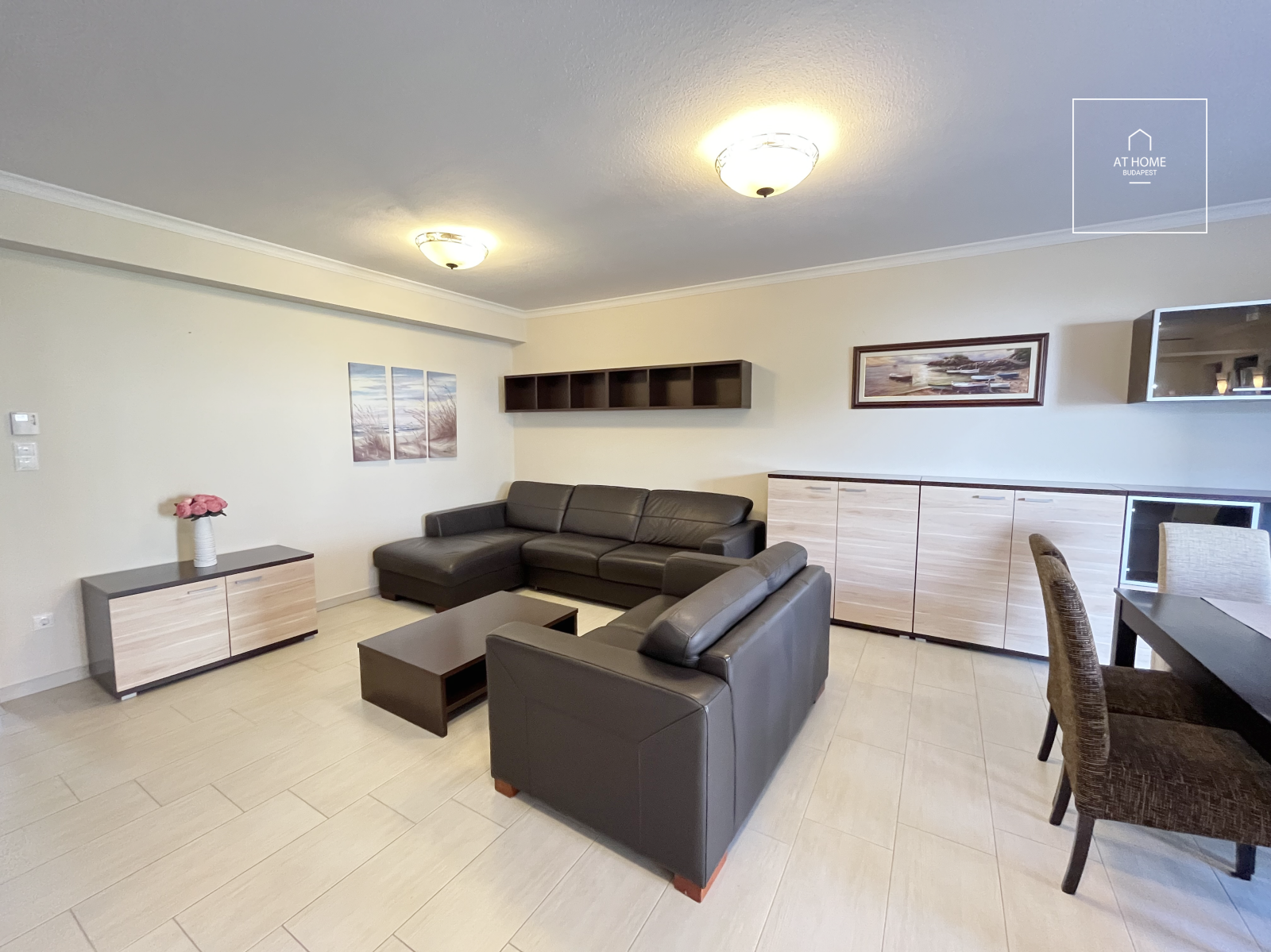 91 sqm ground-floor apartment with garden access, 2 bedrooms, located in District II, Újlak