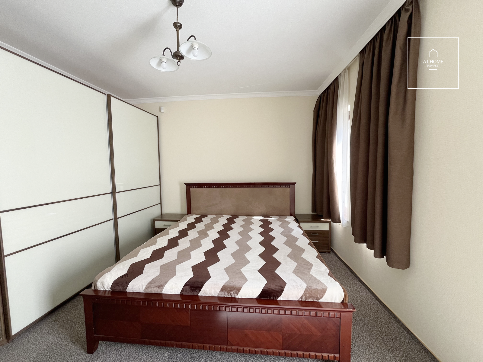 91 sqm ground-floor apartment with garden access, 2 bedrooms, located in District II, Újlak