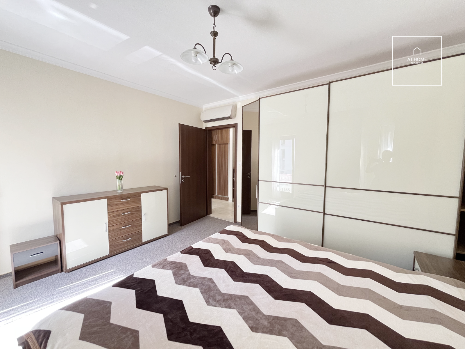 91 sqm ground-floor apartment with garden access, 2 bedrooms, located in District II, Újlak
