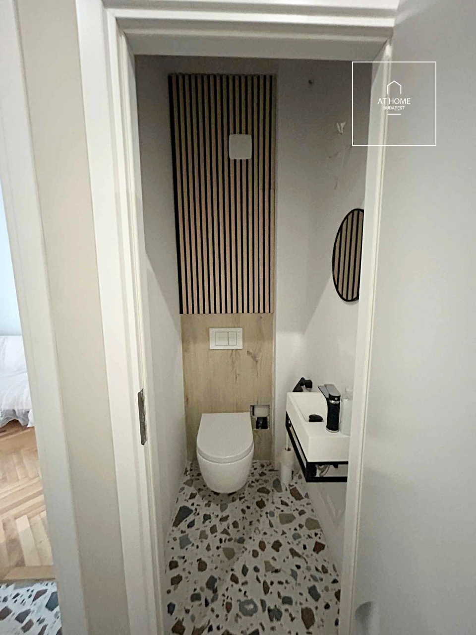 Renovated 48 sqm apartment in District XIV