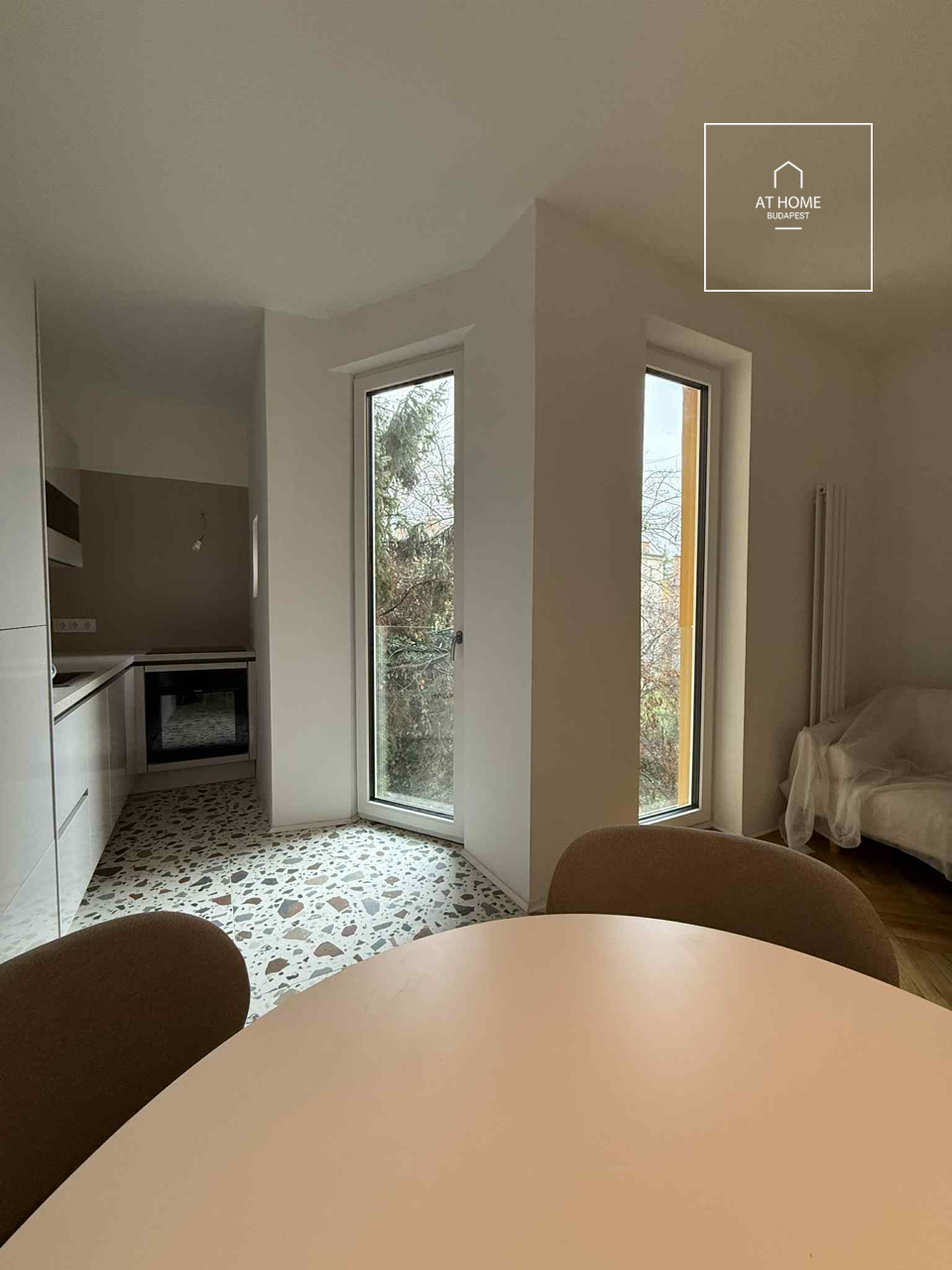 Renovated 48 sqm apartment in District XIV