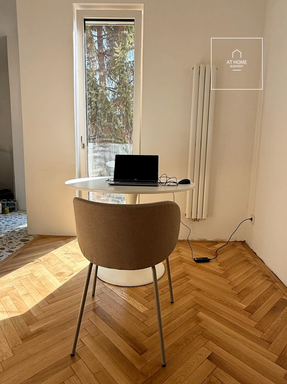 Renovated 48 sqm apartment in District XIV