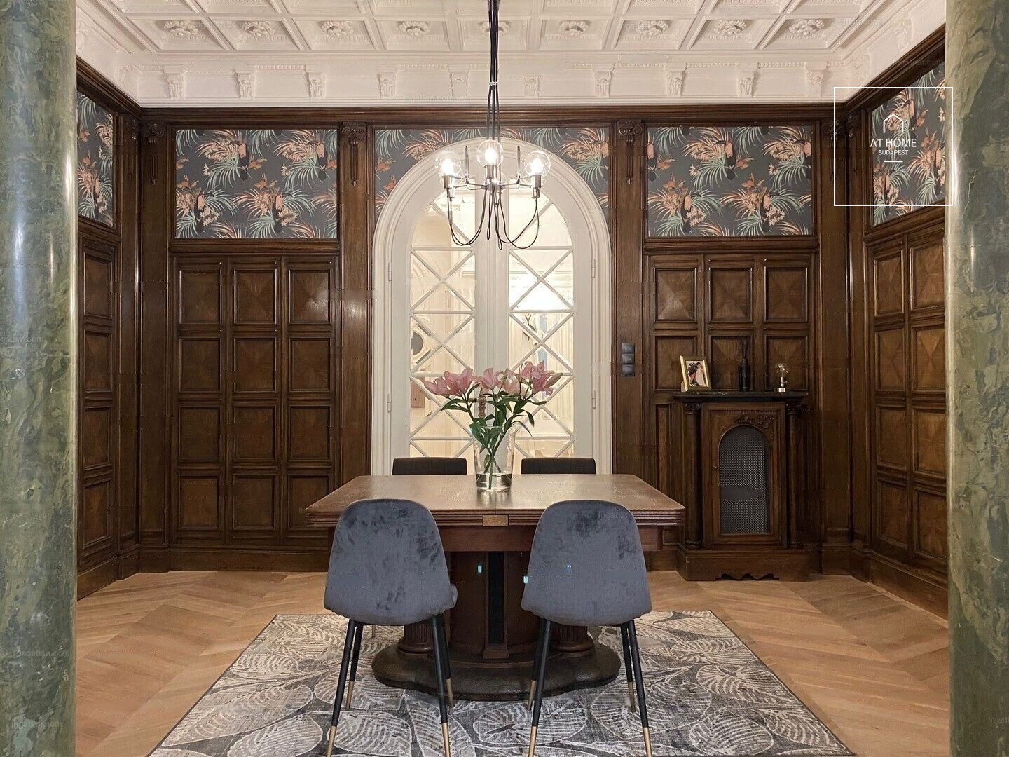 Renovated 2-bedroom classic-style apartment in District XIII, Újlipótváros