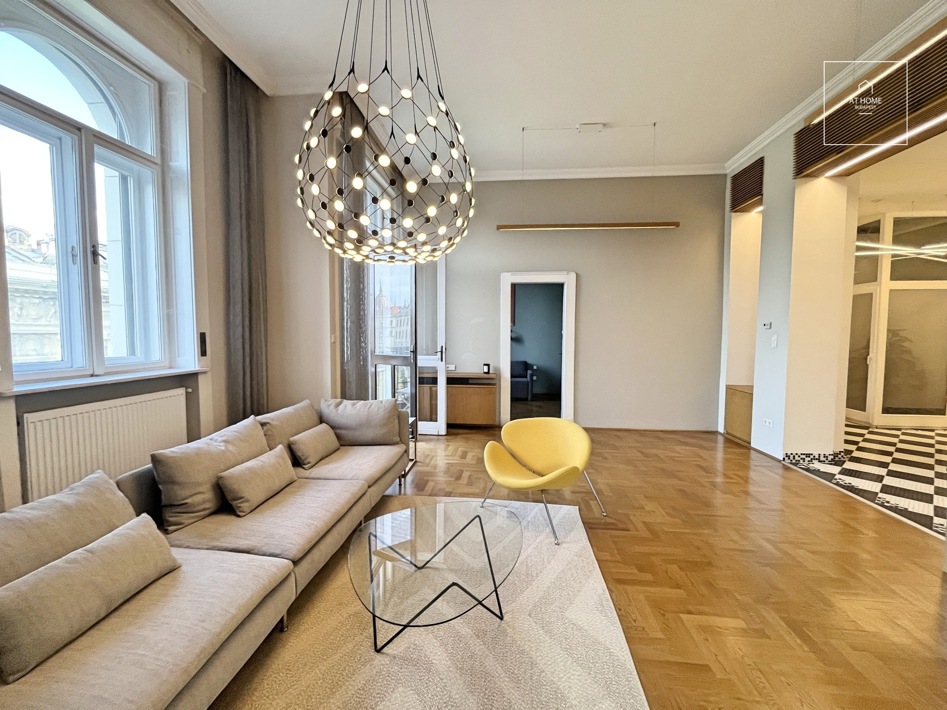 Panorámás két hálószobás luxuslakás Budapest V. kerület, Belváros