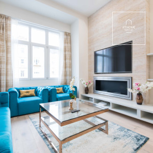 Premium apartment for sale in the heart of Budapest’s 5th district, in Lipótváros.
