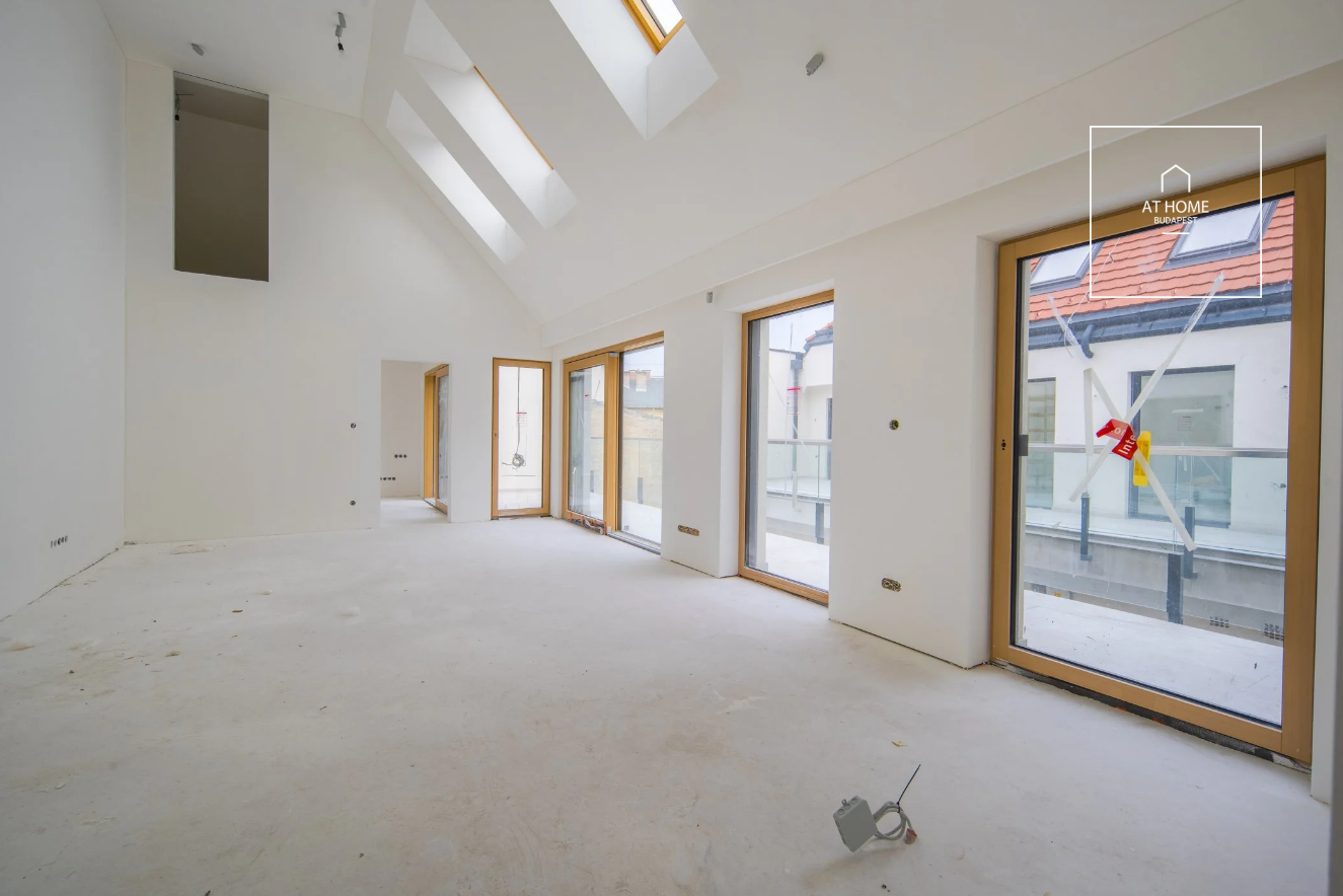 Newly built 63 sqm two-bedroom apartment with a 20 sqm terrace in the City Center, Budapest