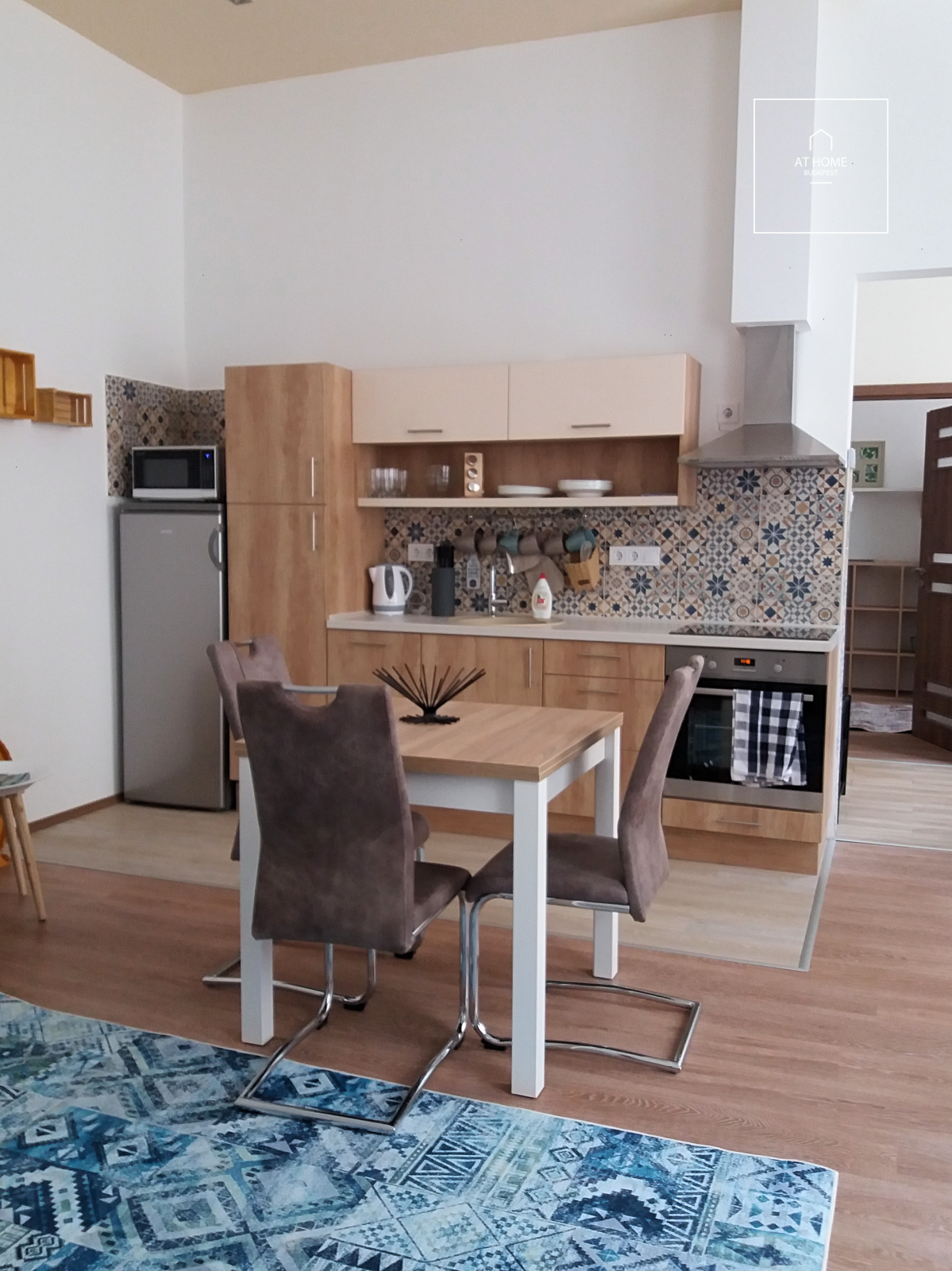 Excellent location 56 sqm two-bedroom apartment in the 9th district