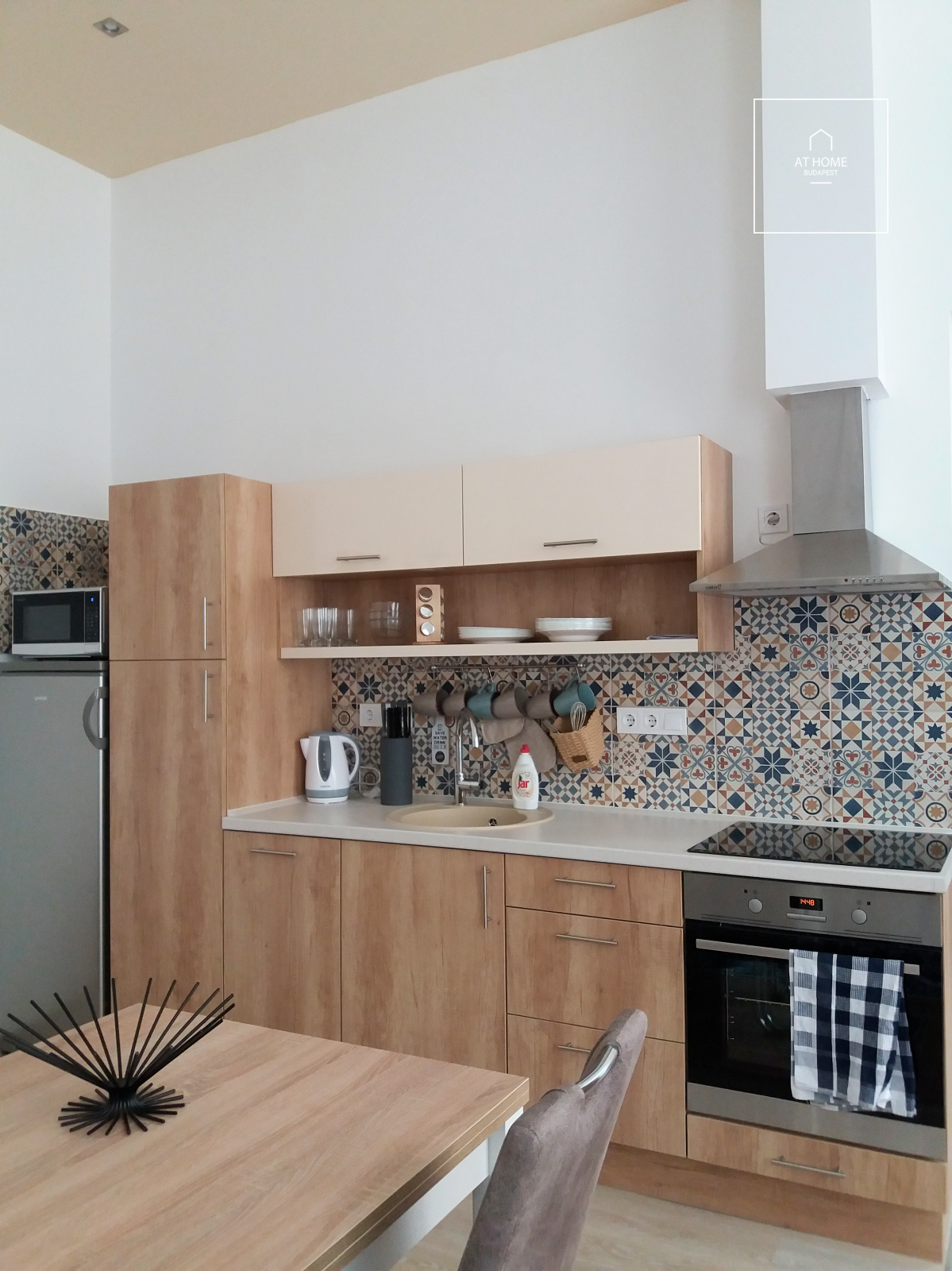Excellent location 56 sqm two-bedroom apartment in the 9th district