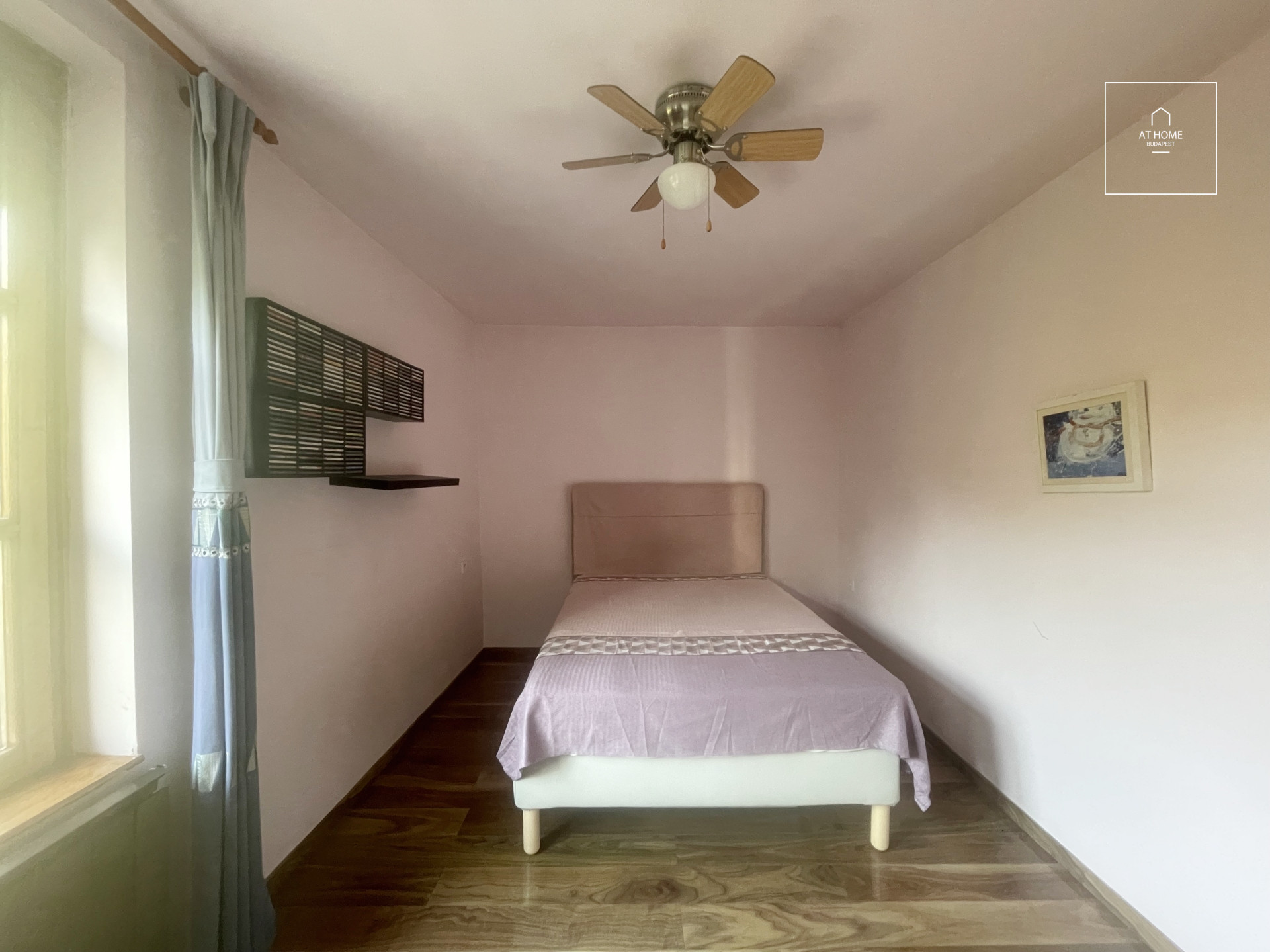 Panoramic 268 sqm four-level terraced house in the 2nd district