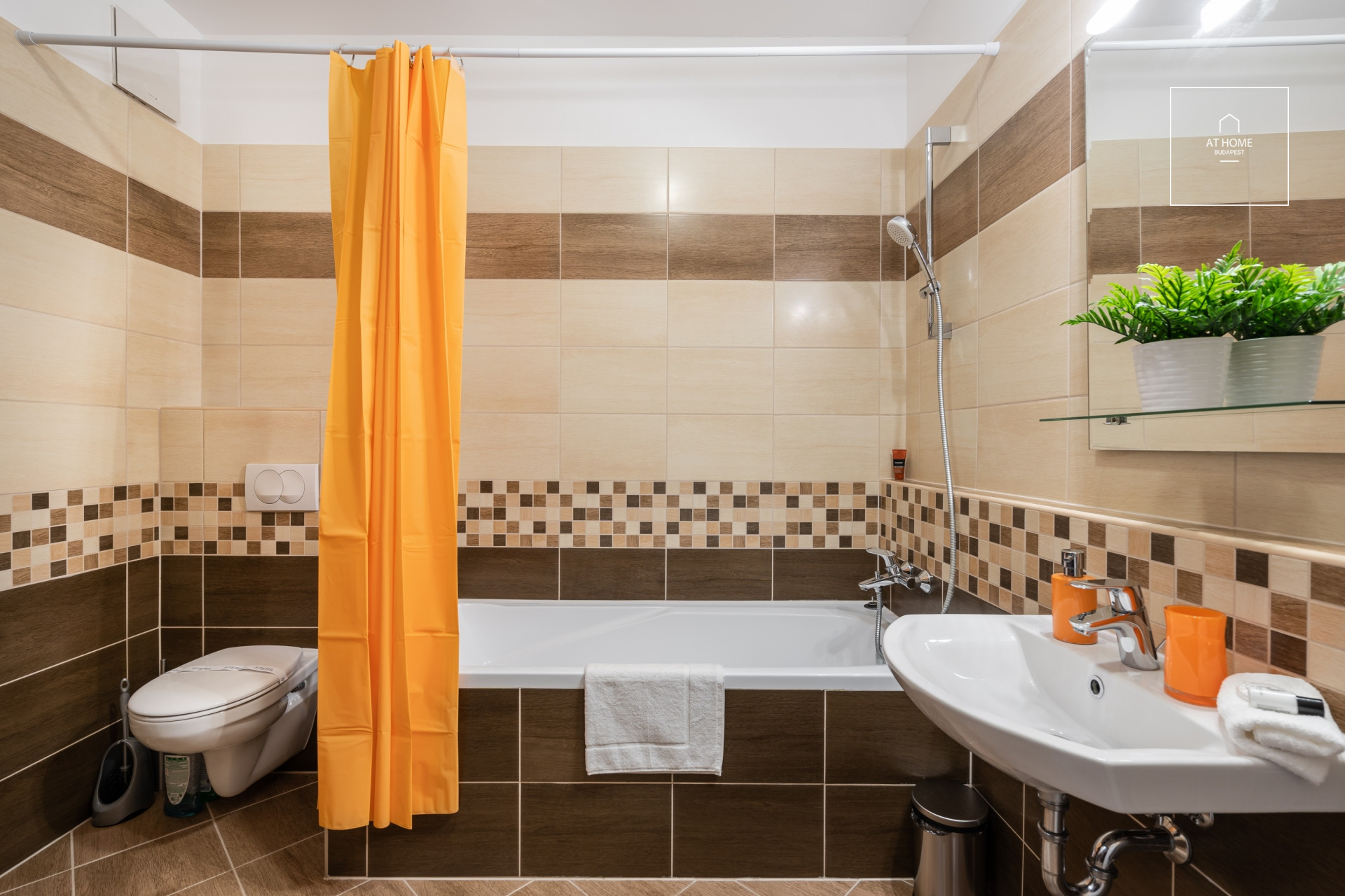 A one-bedroom elegant apartment for rent in Budapest, District VIII, Corvin Quarter