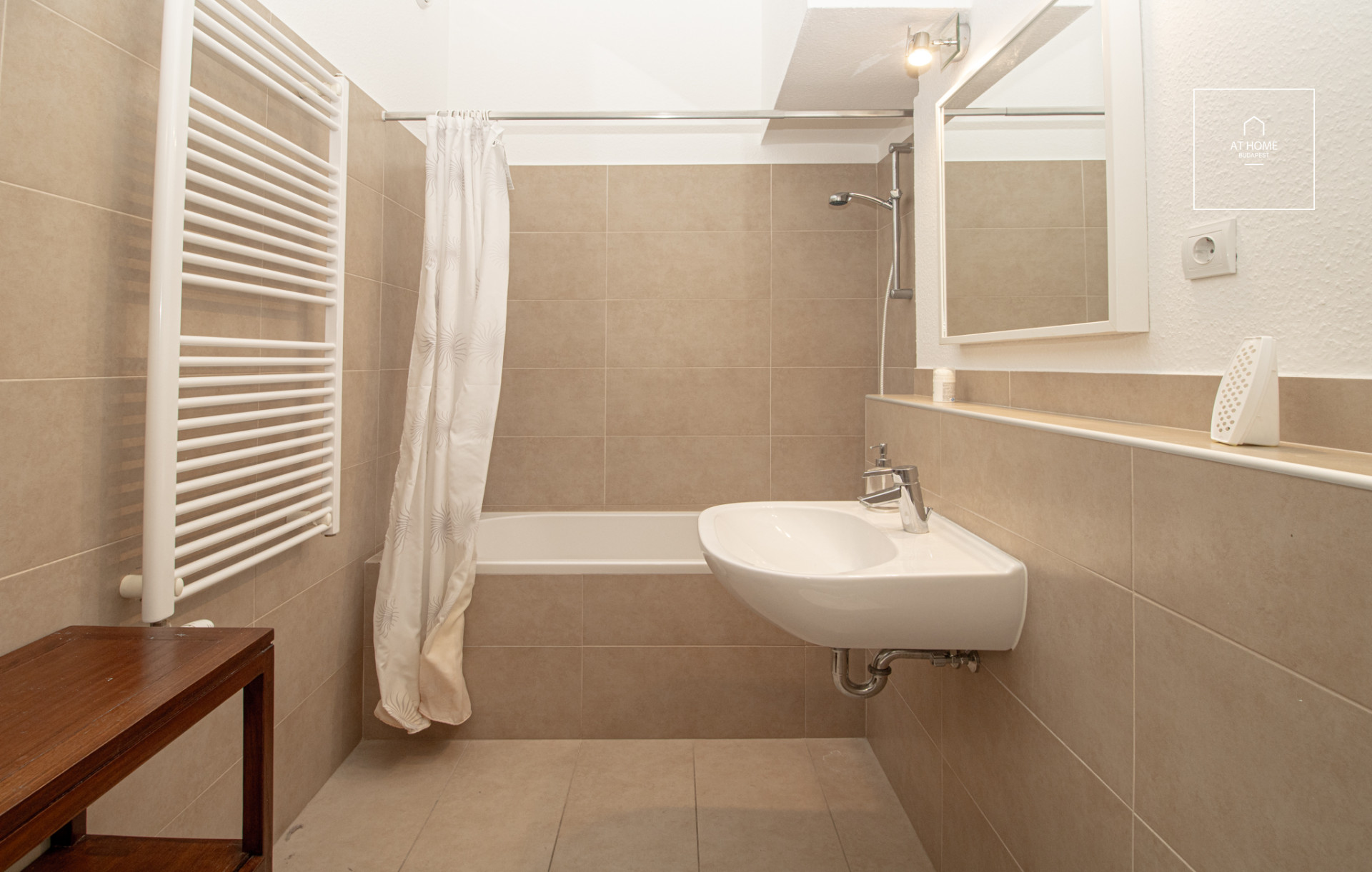 Refurbished premium apartment for rent Budapest V. district, Belváros