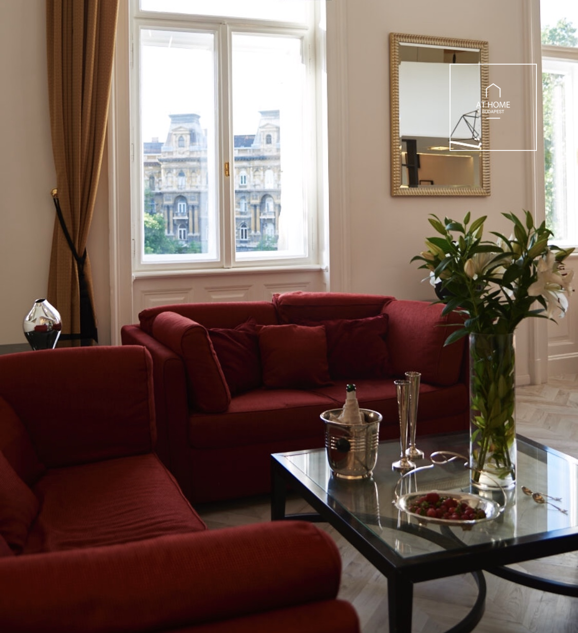 Beautiful 2-Bedroom Luxurious Apartment in District VI, Terézváros