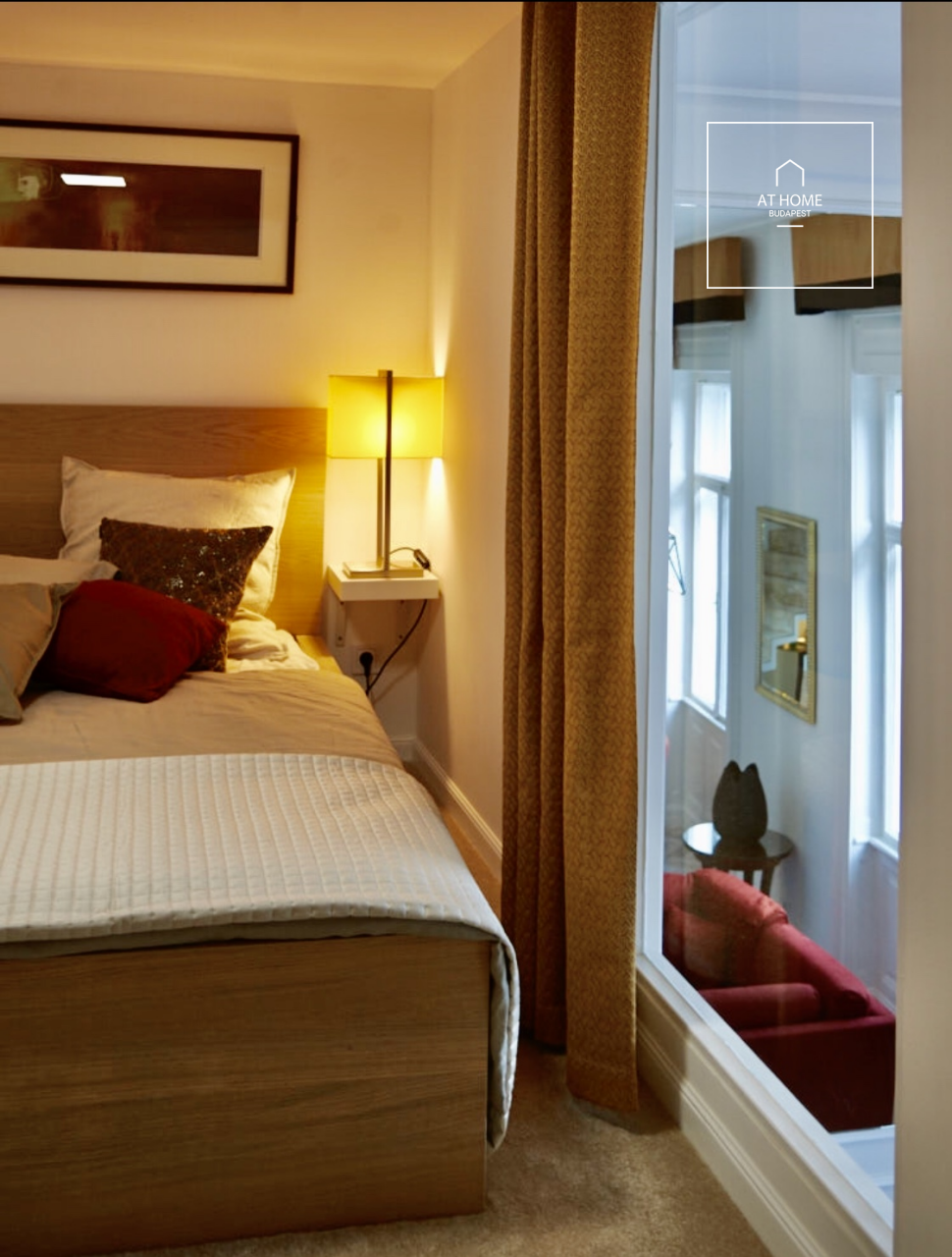 Beautiful 2-Bedroom Luxurious Apartment in District VI, Terézváros