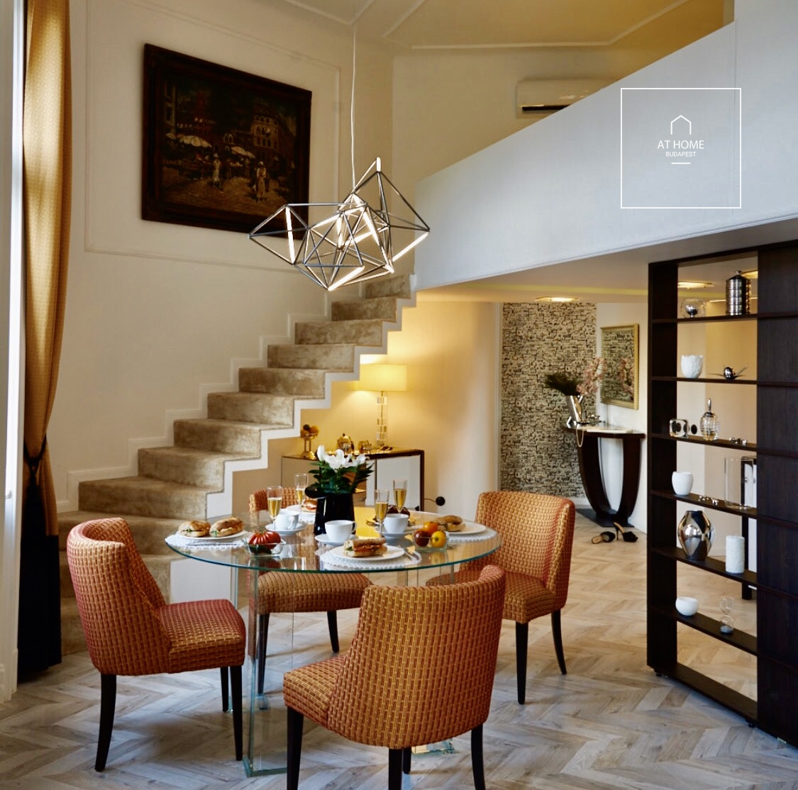 Beautiful 2-Bedroom Luxurious Apartment in District VI, Terézváros