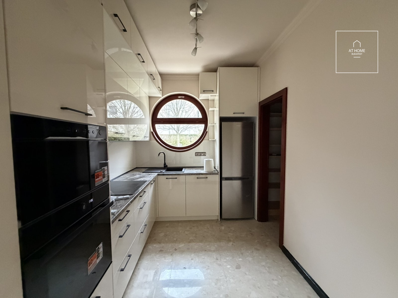 Ízléses lakás  Budapest XII. kerület, Kútvölgy