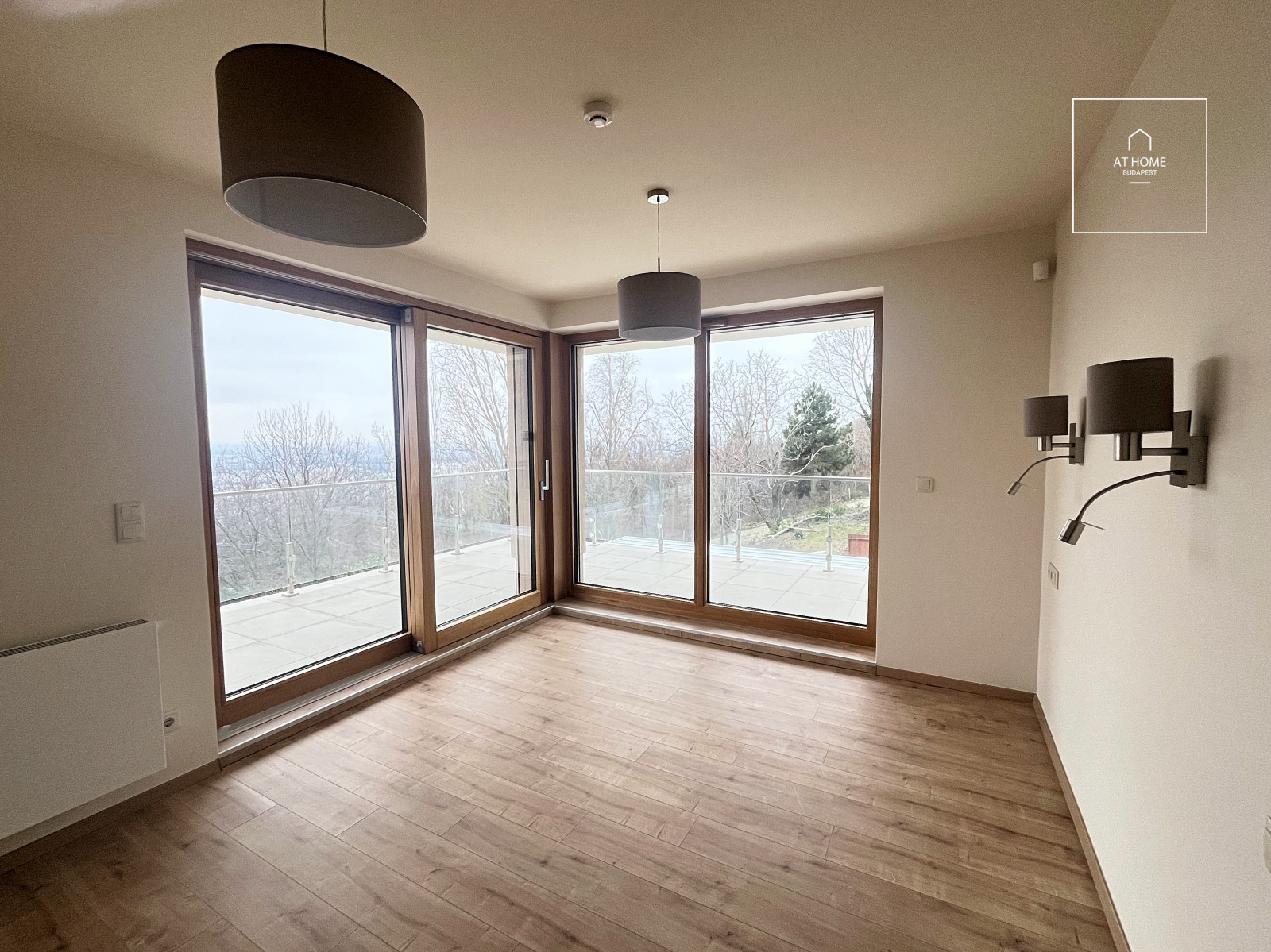 Newly built 182 sqm three-story semi-detached house with a 200 sqm garden in Budapest’s 3rd District, Táborhegy