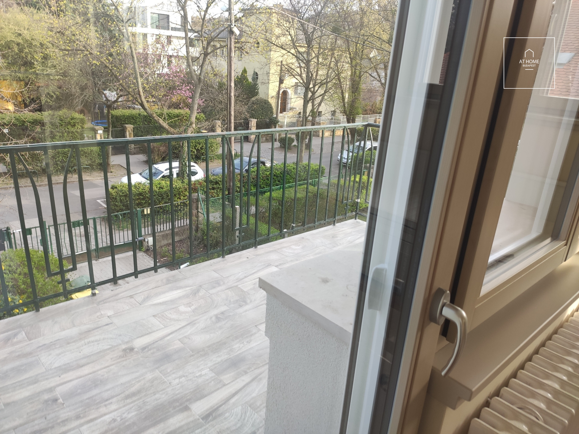 Felújított 3 hálószobás gyönyörű lakás kiadó a II. kerületben