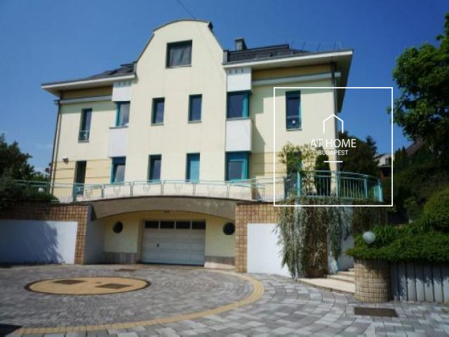 Lélegzetelállító lakás kiadó Budapest II. kerület, Vérhalom