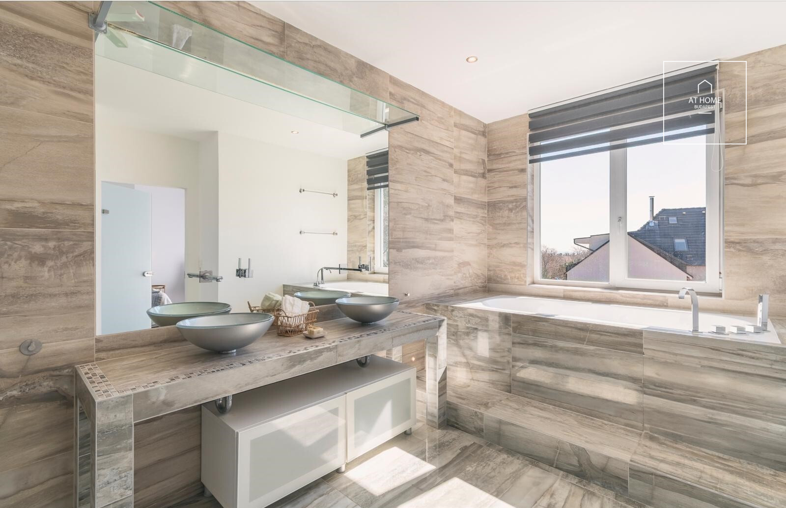 Charming detached house in Budapest, 3rd district, Remetehegy