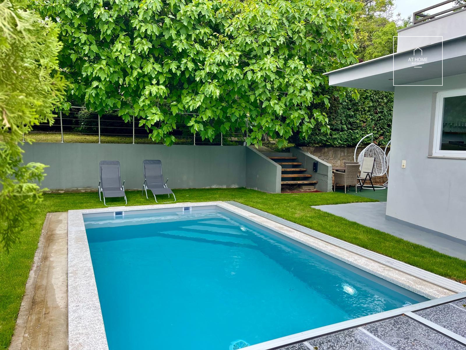 Charming detached house in Budapest, 3rd district, Remetehegy