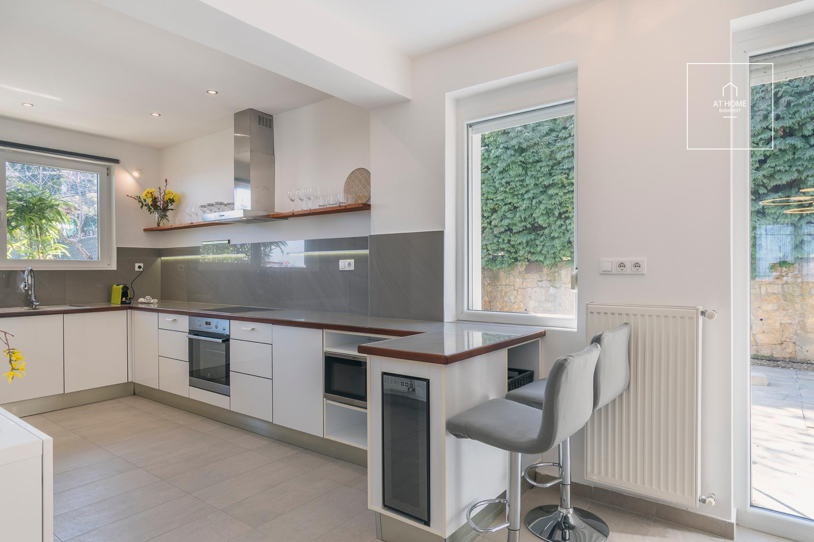 Charming detached house in Budapest, 3rd district, Remetehegy