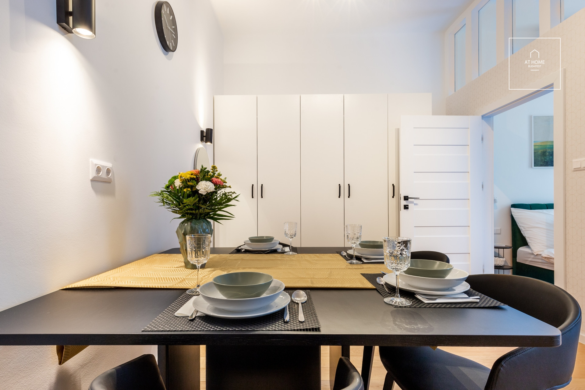 Luxury apartment for rent in the heart of the city center of Budapest, District V