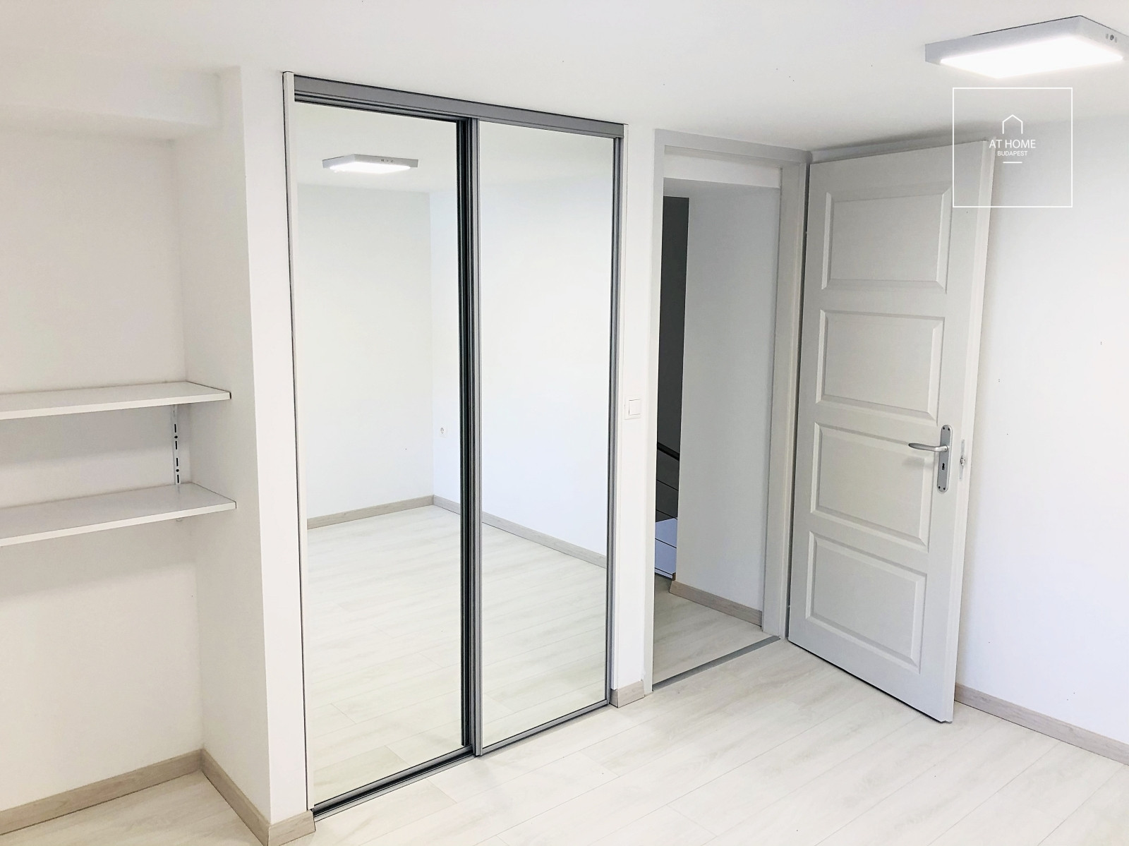 150 sqm two-level apartment with 4 bedrooms, terrace, and private garden in Budapest’s 2nd District