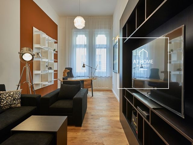 Bright 69 sqm fully equipped one-bedroom apartment in Budapest’s 6th District
