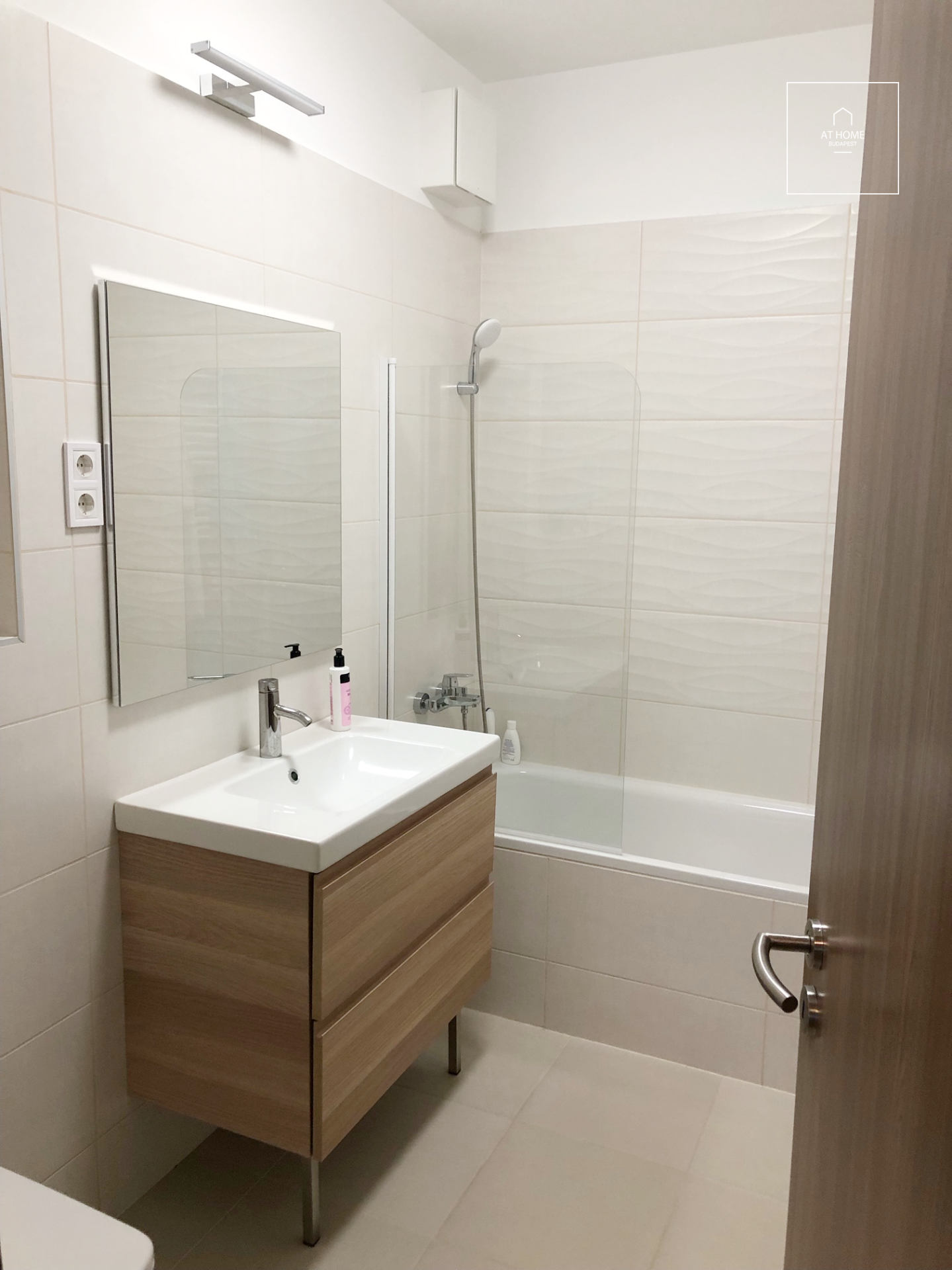 Newly built 2-bedroom apartment with a view of the Danube for rent III. district, Óbuda Danube bank