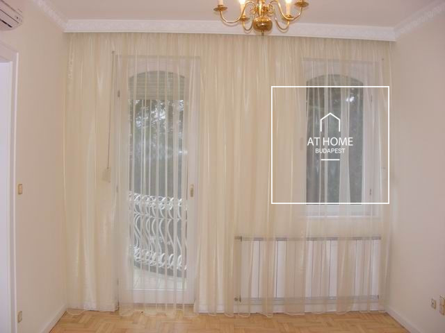 Sunny apartment for rent Budapest II. district, Csatárka