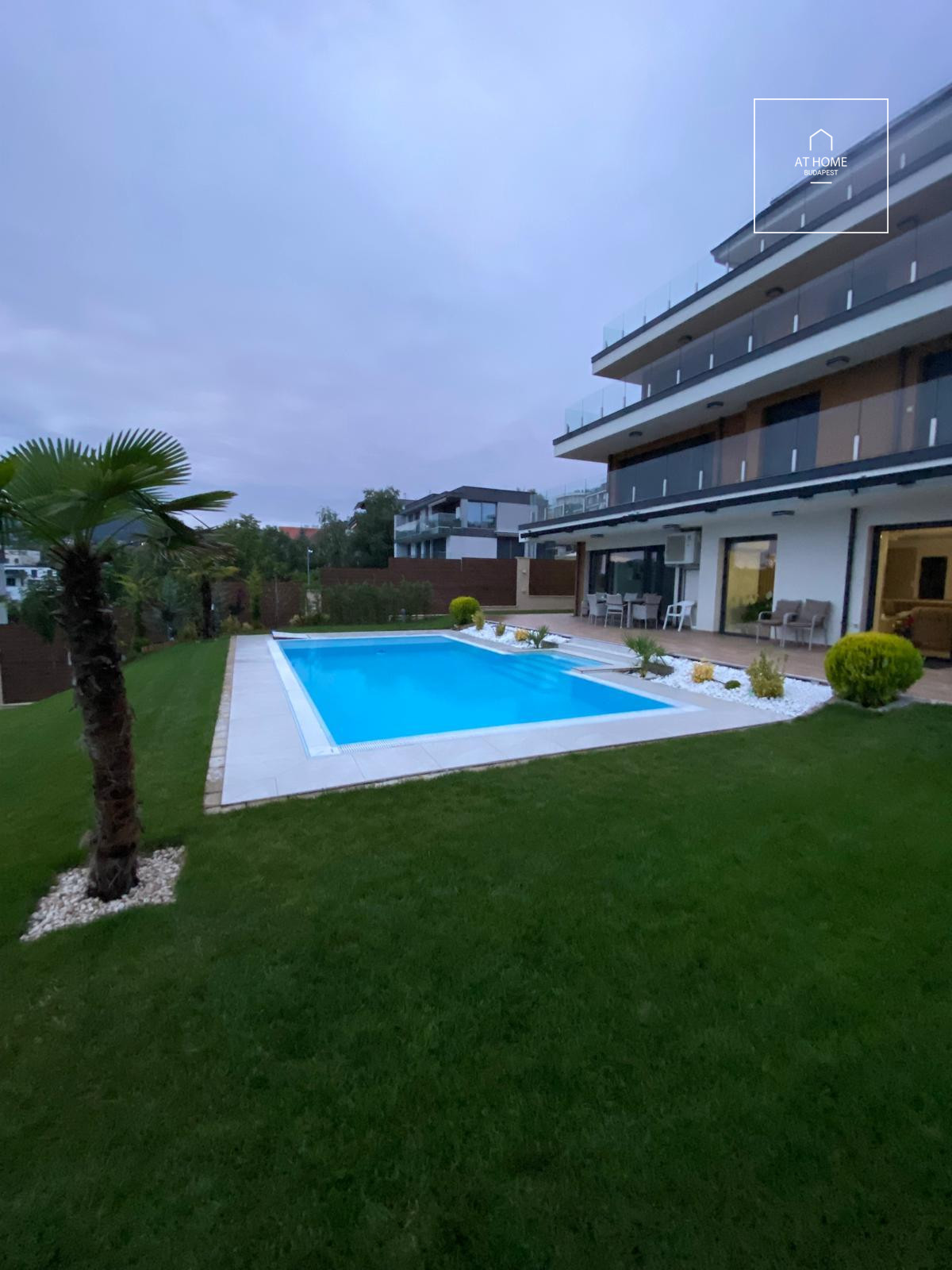 Newly-built apartment with pool and garden for sale in Budapest, 11th district, Madárhegy