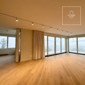 Renovated 208 sqm apartment with panoramic views and 3 bedrooms for rent in District XII