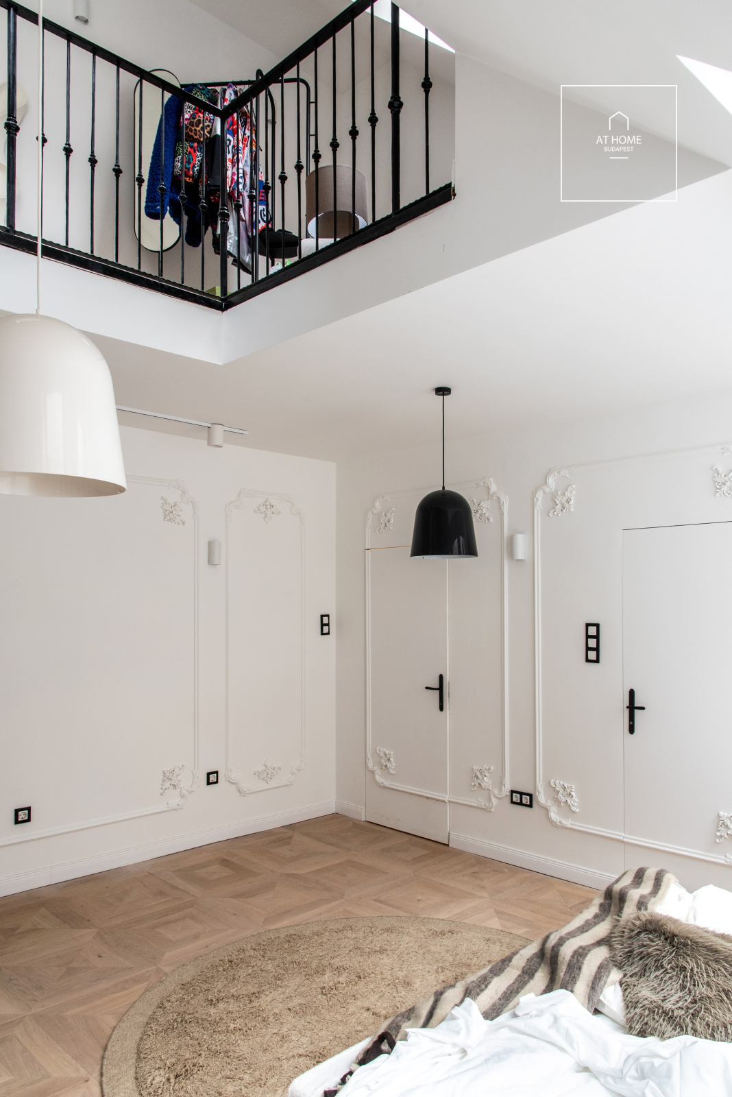 Exclusive, fully renovated 179 sqm duplex luxury apartment near Vörösmarty Square