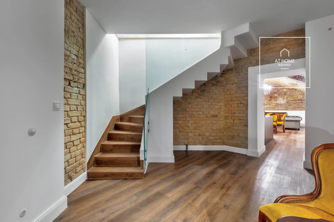 Exclusive 218 sqm duplex apartment with 4 bedrooms in Budapest’s 6th District