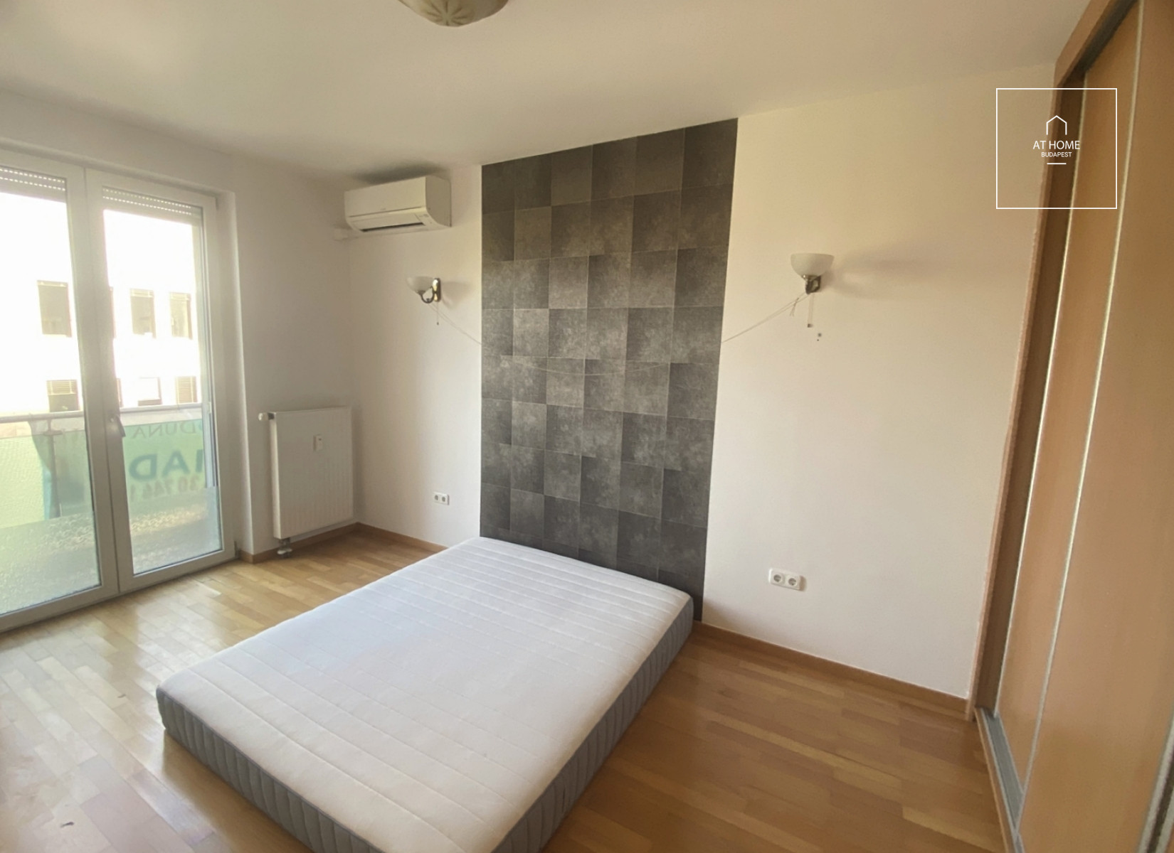 Kiadó 3 hálószobás, erkélyes lakás Budapest XII. kerület, Németvölgy