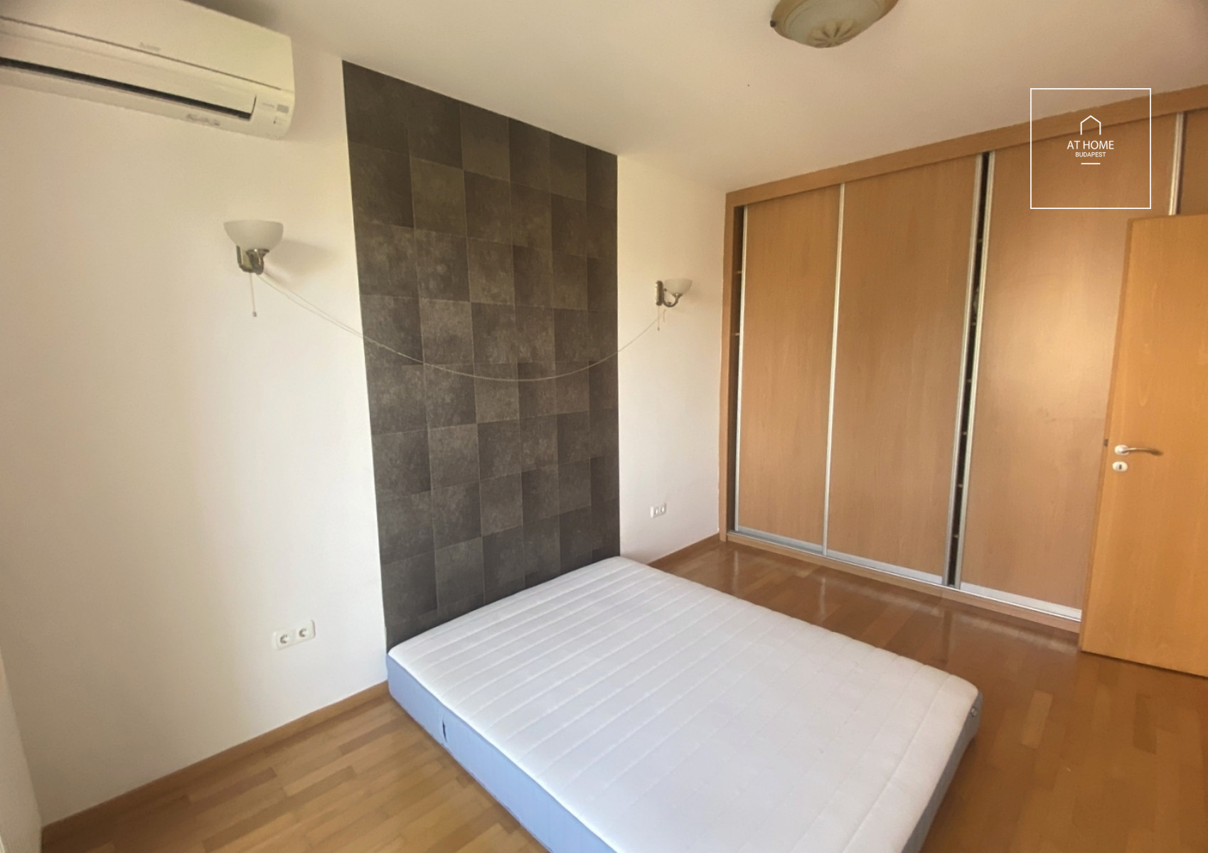 Kiadó 3 hálószobás, erkélyes lakás Budapest XII. kerület, Németvölgy