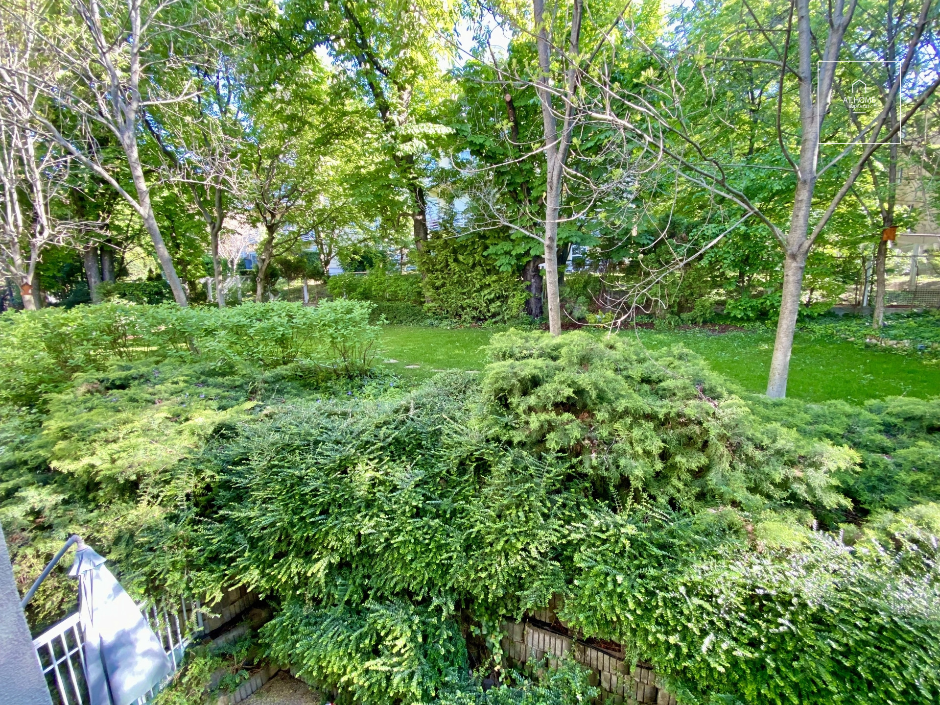 Prémium lakás eladó a Gellérthegyen – 58 m², terasszal, garázzsal, bútorozva